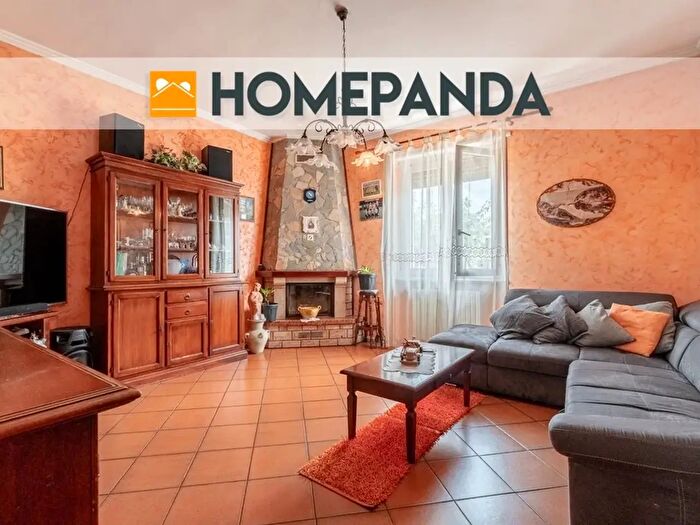 Casa quadrilocale in vendita in Via Bongiovanni, Grugliasco