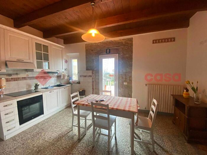 Appartamento trilocale in affitto in Vinci