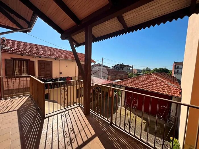 Casa con 5 locali in vendita in Via Milano, Vigliano Biellese