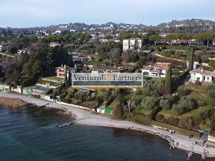 Casa con 7 locali in vendita in Via Meucci, Padenghe Sul Garda