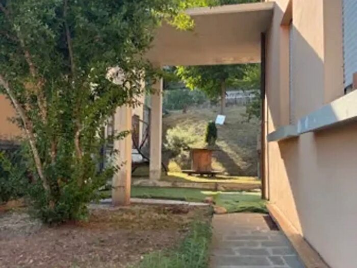 Appartamento trilocale in vendita in Via Puccini, Solignano