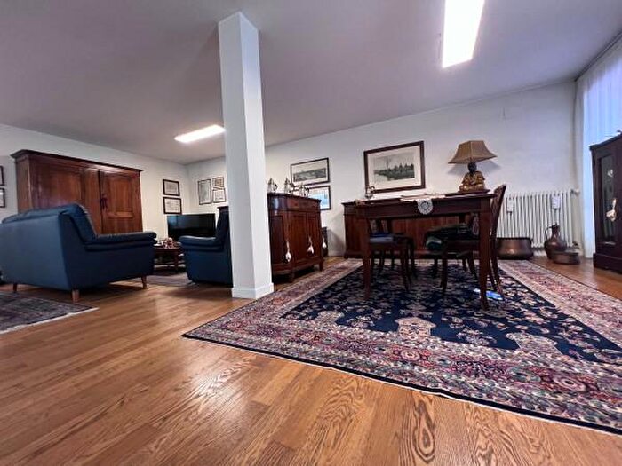 Appartamento con 6 locali in vendita in Via dei Tadi, Padova