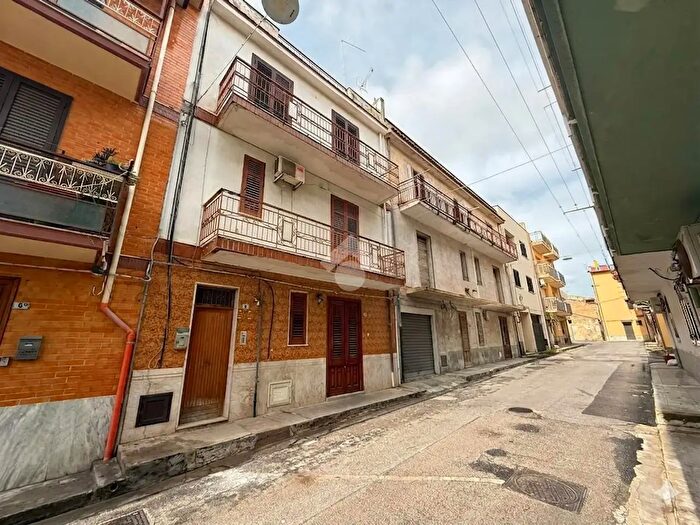 Appartamento quadrilocale in vendita in Via Vincenzo Bellini, Altavilla Milicia