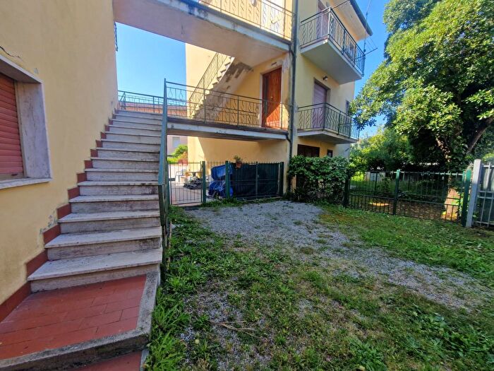 Appartamento trilocale in vendita in Rosignano Marittimo