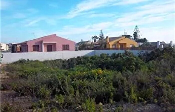 Casa quadrilocale in affitto in Viale Mediterraneo Zona Biscione Petrosino Tp, Petrosino