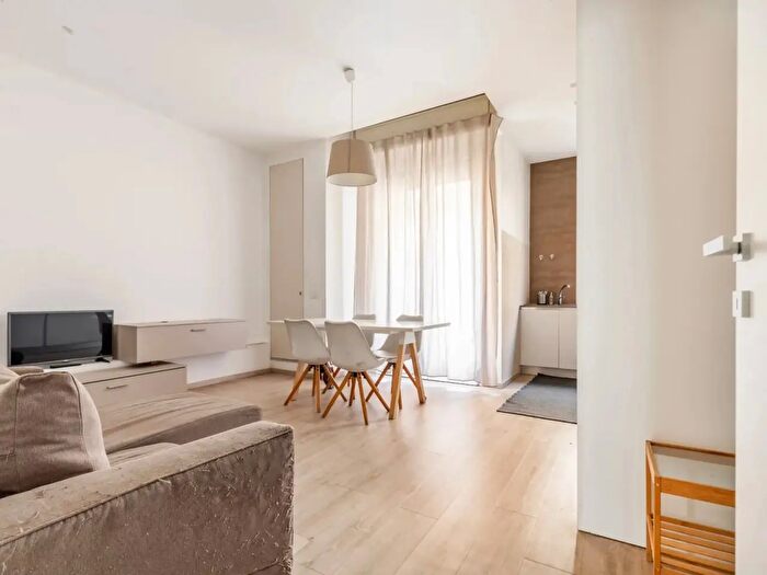 Appartamento trilocale in vendita in Milano