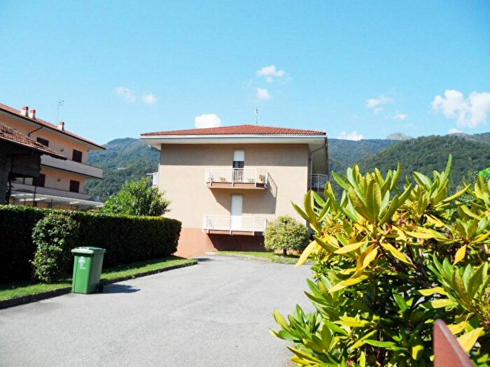 Appartamento trilocale in affitto in Via Settembre, Centro, Quarona