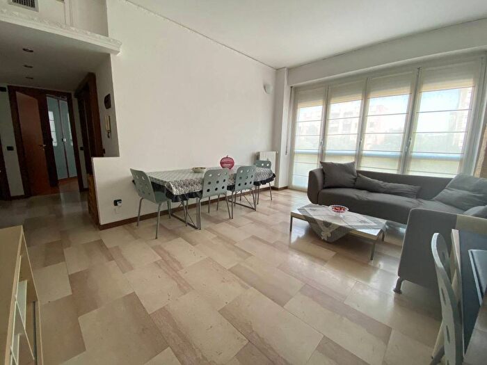 Appartamento bilocale in affitto in Viale Famagosta, Famagosta, Milano