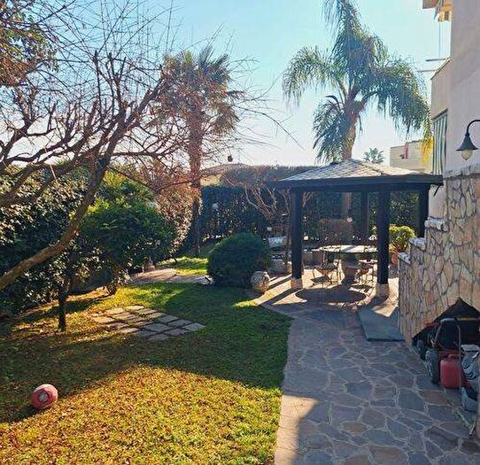 Appartamento trilocale in affitto in Via Staffetta, Lago Patria, Giugliano in Campania