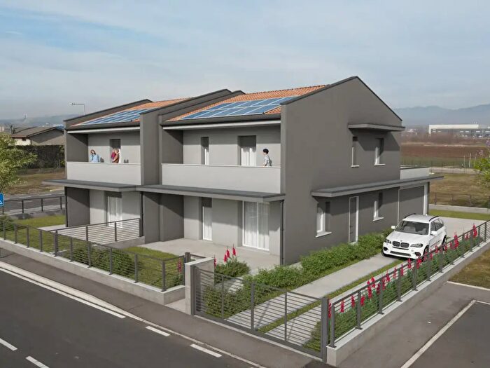 Casa quadrilocale in vendita in San Bonifacio