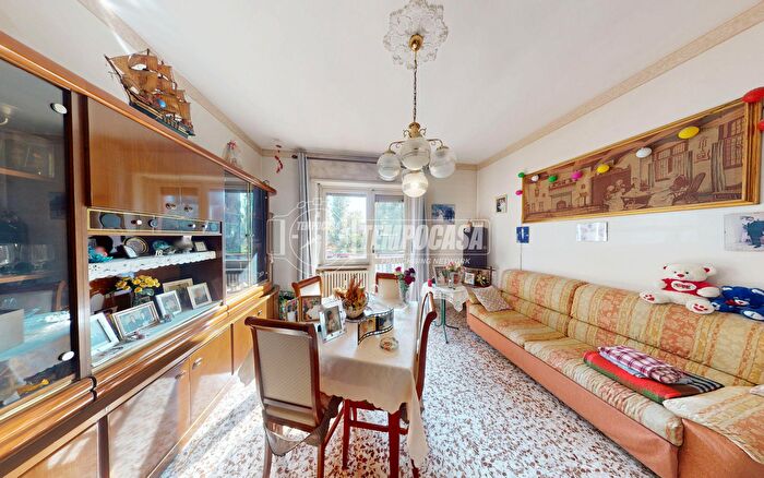 Appartamento quadrilocale in vendita in Via Rocco Scotellaro, Torino