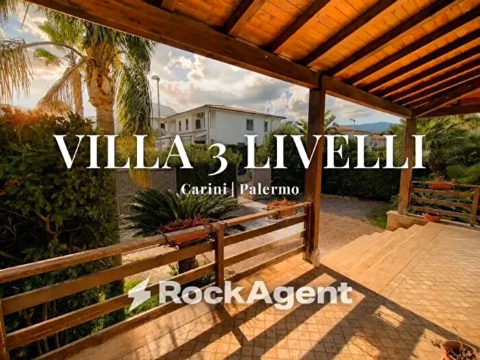 Casa con 6 locali in vendita in Viale del Levante, Carini