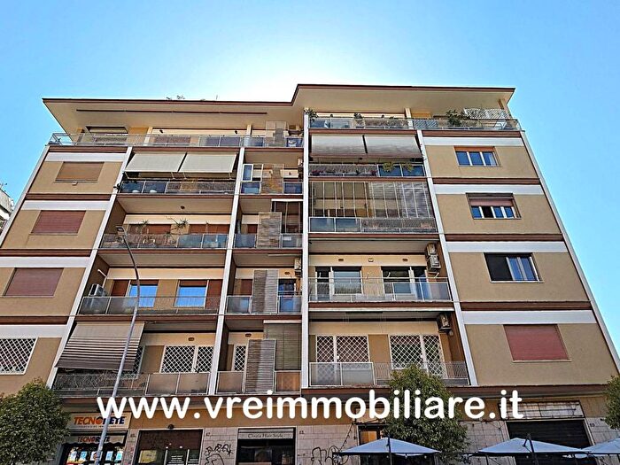 Appartamento bilocale in affitto in Viale di Villa Pamphili, Monteverde Vecchio, Roma
