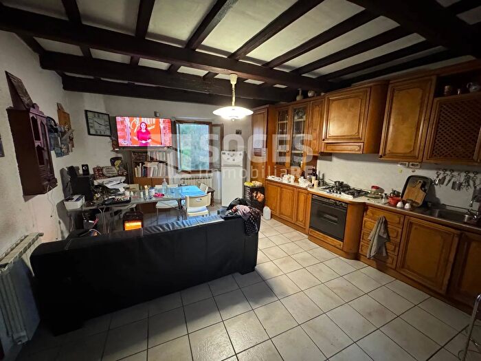 Appartamento trilocale in vendita in Via del Varco, Reggello