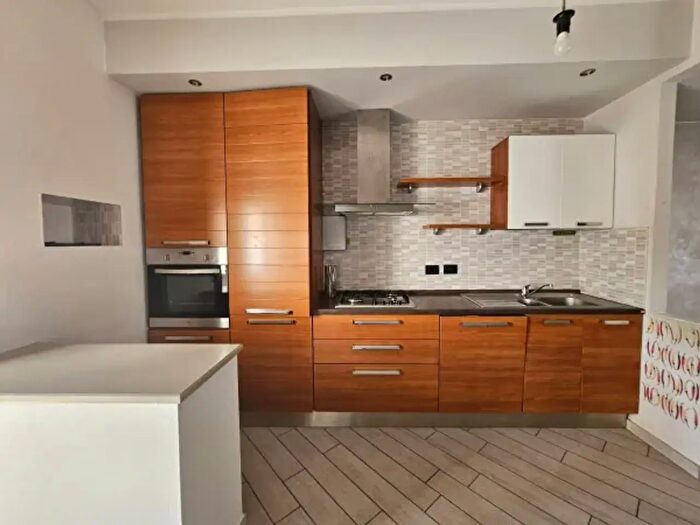 Casa bilocale in vendita in Via Guglielmo Marconi, Sorisole