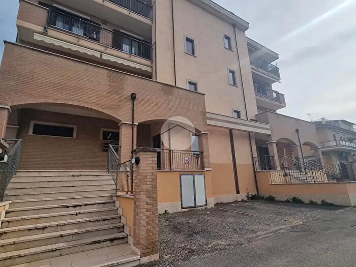 Appartamento bilocale in vendita in Via Filippo Grispigni, Viterbo
