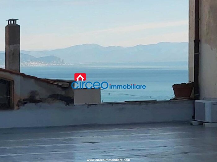 Appartamento bilocale in affitto in Piazza Vittorio Veneto, Centro, San Felice Circeo