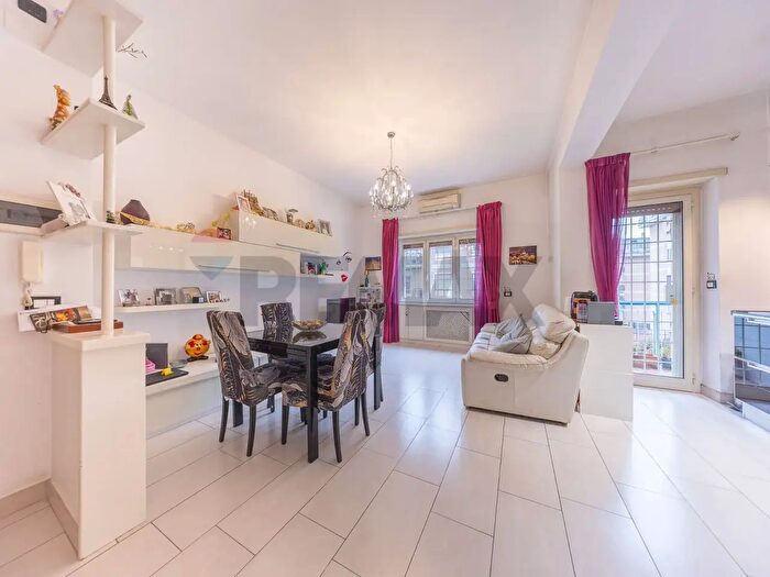 Appartamento bilocale in vendita in Via Portuense, Roma