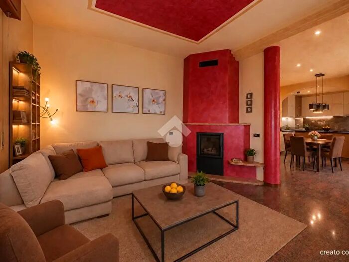Appartamento quadrilocale in vendita in Via del Mercato, SantAmbrogio Di Valpolicella