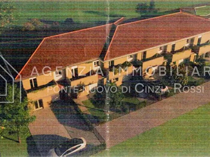 Casa con 5 locali in vendita in Ravenna