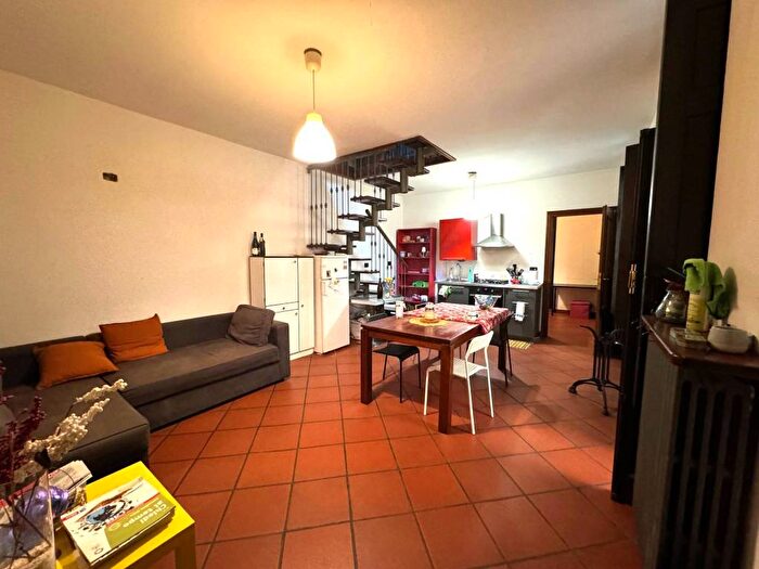 Appartamento trilocale in affitto in Via San Massimo, Via della Rocca, Torino