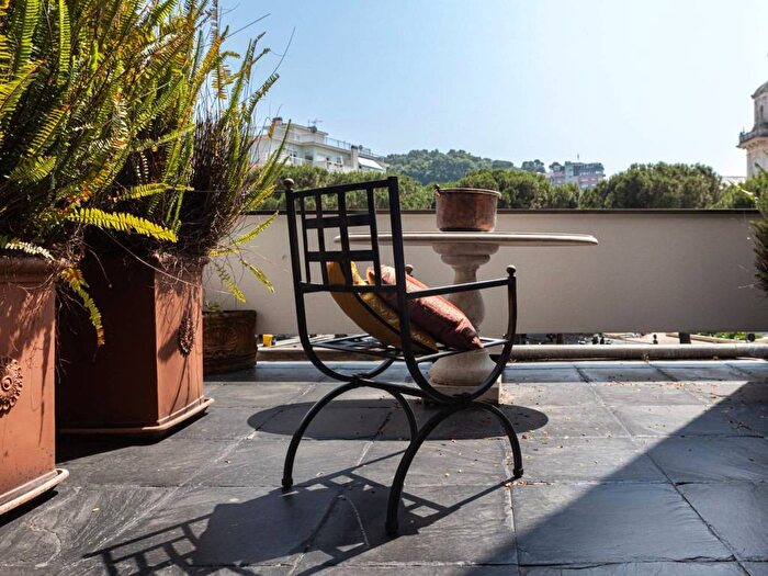 Appartamento con 6 locali in affitto in Piazza Repubblica, Centro, Sestri Levante