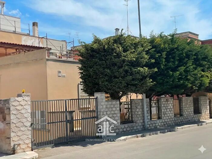 Appartamento trilocale in vendita in Lecce