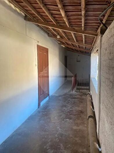 Casa con 10 locali in vendita in SantiCosmaEDamiano, Santi Cosma E Damiano