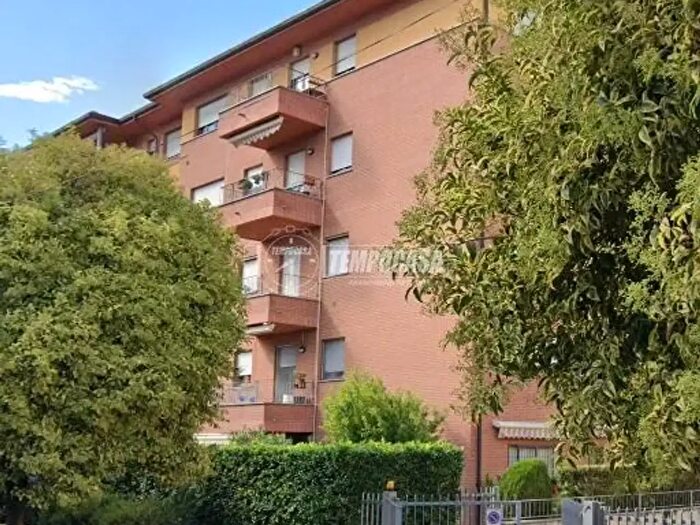 Appartamento trilocale in vendita in Desio