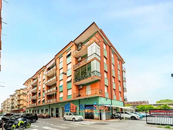 Appartamento bilocale in vendita in Via Giuseppe Garibaldi, Albisola Superiore