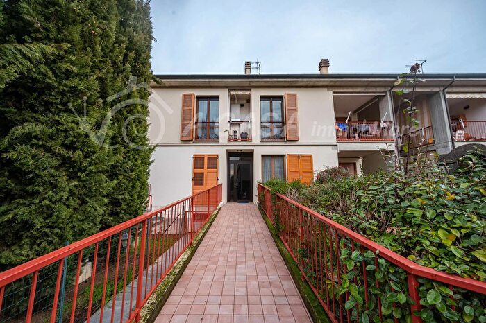 Appartamento trilocale in vendita in Via degli Antoni, Sala Baganza