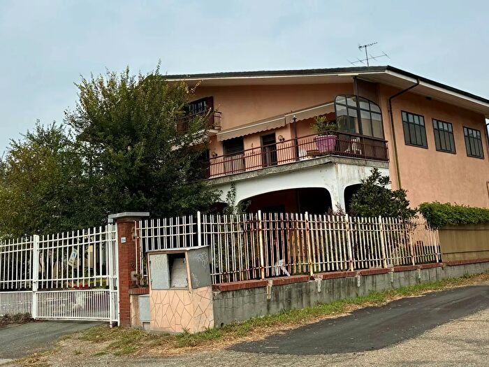 Casa con 11 locali in vendita in Via Antica di Francia, Sant'Ambrogio Di Torino