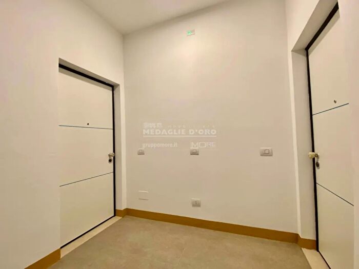 Appartamento quadrilocale in affitto in AdZe Via Pascal, Modena