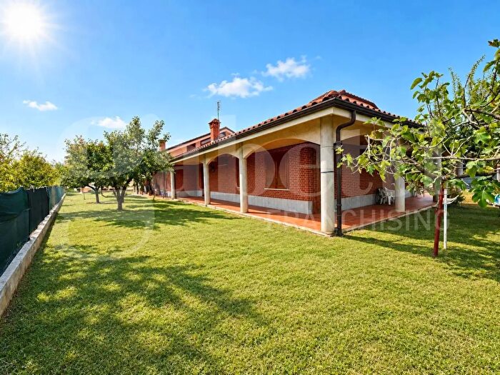 Casa con 5 locali in vendita in Via Marco Polo, Bruino