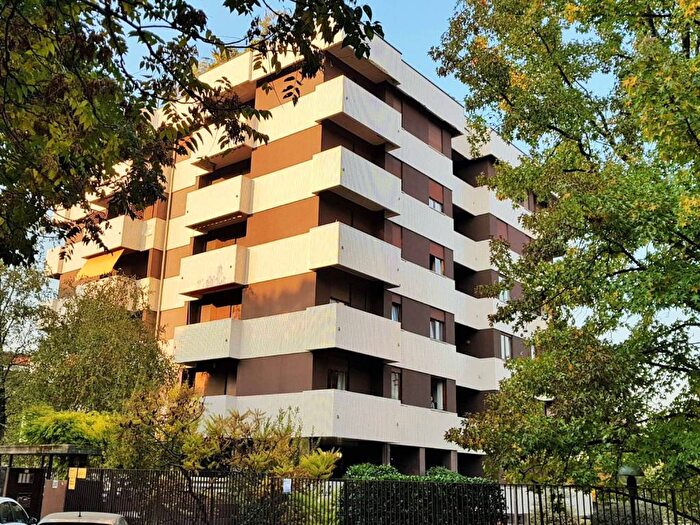 Appartamento bilocale in affitto in Via Monte Cervino, Triante, Monza