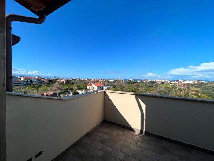 Casa trilocale in vendita in Via Consolare Antica, Capo DOrlando