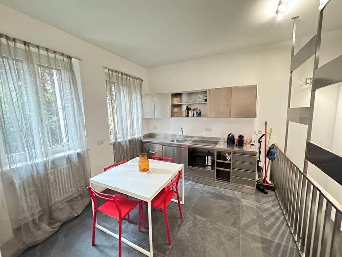 Appartamento bilocale in affitto in Via Gian Carlo Passeroni, Porta Romana Medaglie dOro, Milano