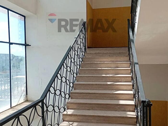 Appartamento con 5 locali in vendita in Via Nazionale Appia, Casagiove