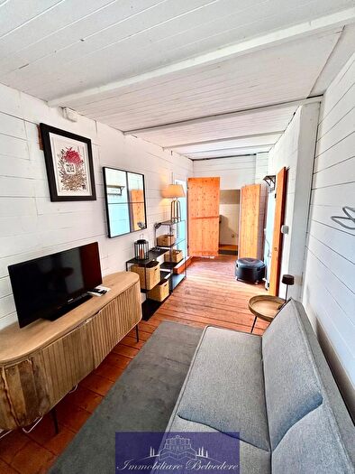 Appartamento trilocale in vendita in Via di Novoli, Firenze