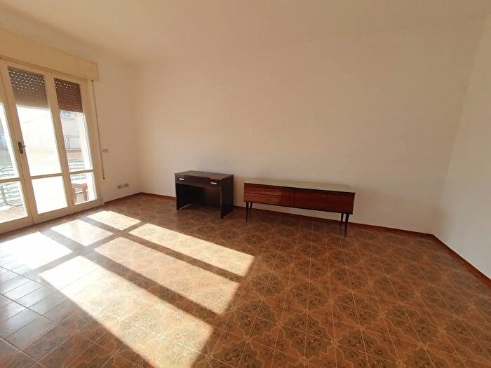 Appartamento con 5 locali in vendita in Via Papa Giovanni XXIII, San Mauro Pascoli
