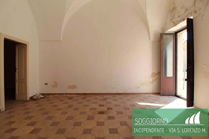 Case in Vendita e in Affitto - 3