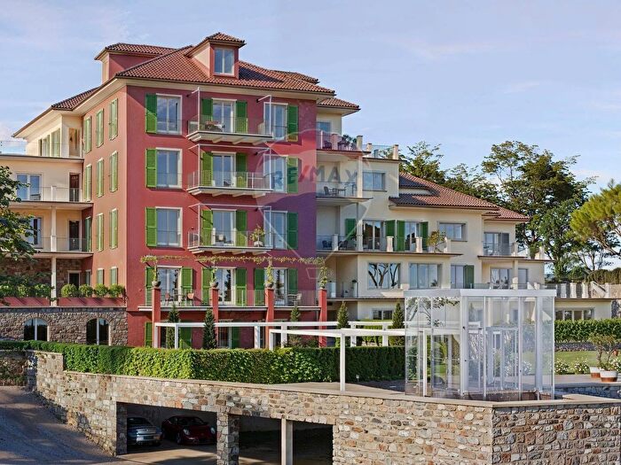 Appartamento quadrilocale in vendita in Arizzano