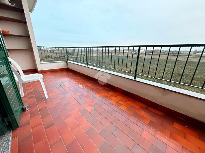 Appartamento trilocale in vendita in Via Giuseppe Saragat, Settala