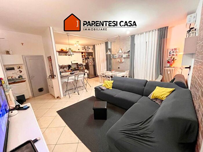 Appartamento quadrilocale in vendita in Via Grazia Deledda, Centro, Scandicci