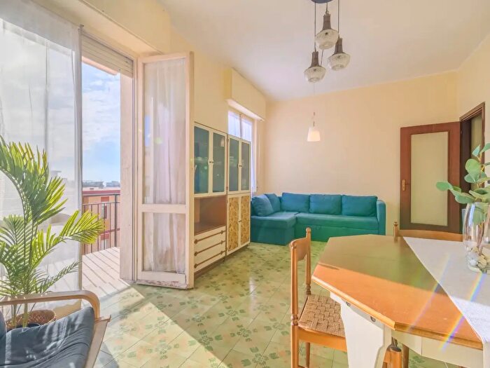 Appartamento bilocale in vendita in Via Romana, Ceriale