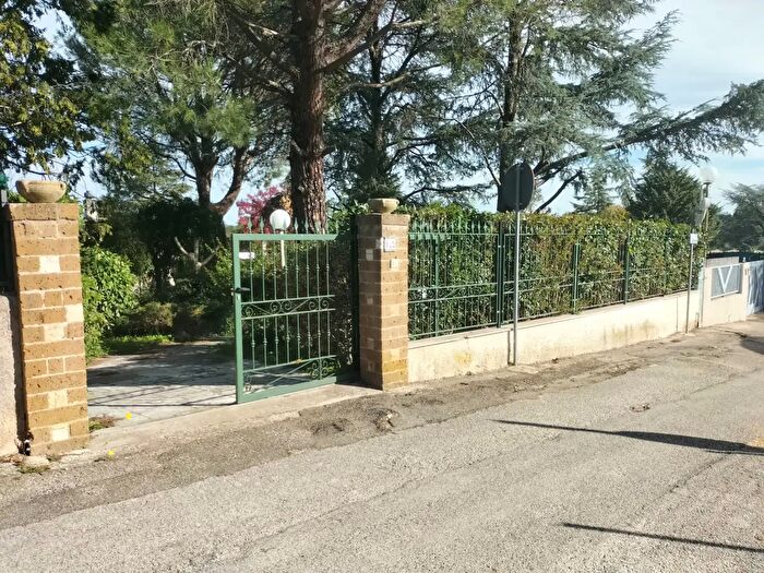 Casa trilocale in vendita in Contrada Frà Diavolo, Cassano Delle Murge