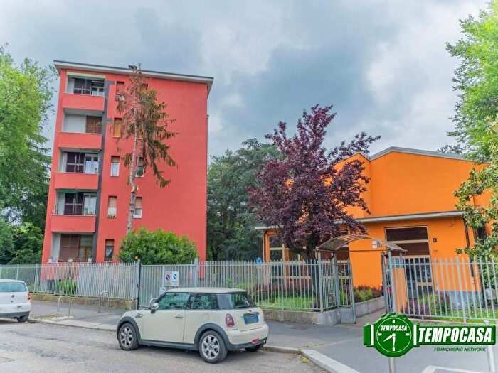 Appartamento bilocale in affitto in Via osteno, San Carlo, Milano