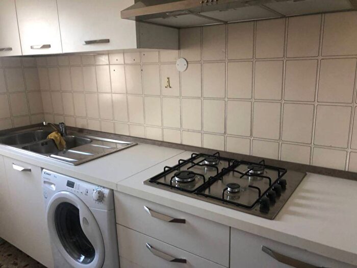 Appartamento con 5 locali in affitto in via landi, Landi, Pisa