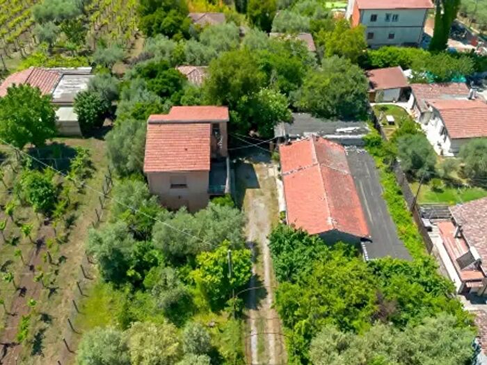 Casa con 6 locali in vendita in Via Santa Apollaria, Zagarolo