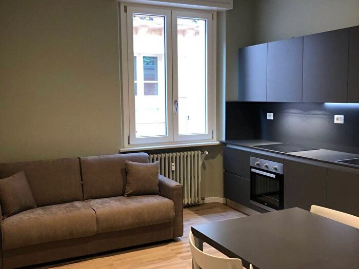 Appartamento bilocale in affitto in Borgo Schizzati, Centro Storico, Parma